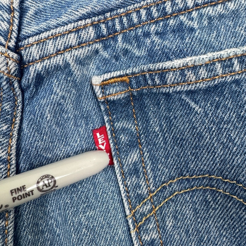 Levi's 501 Cut Off Shorts Women's 28 Premium Collection Distressed Denim Y2K - Picture 5 of 10